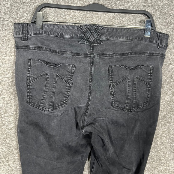 Tripp NYC Women's Black Pants Jeans Size 18T Skull Rivets Punk Goth Emo READ - Picture 1 of 12